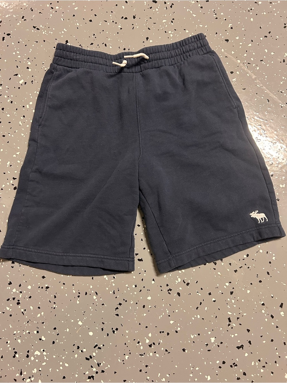 abercrombie kids boys navy drawstring athletic shorts with logo Y2K size 13/14